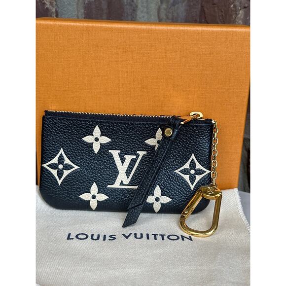 Louis Vuitton Key Pouch Bicolor 45476 - Picture 1 of 7